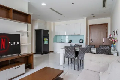 Vinhomes Landmark Luxury Apartment by Navie – Foto 12